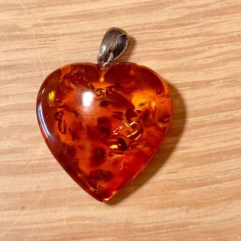 House of Amber -  Heart Pendant Necklace - Warm Honey Amber Heart